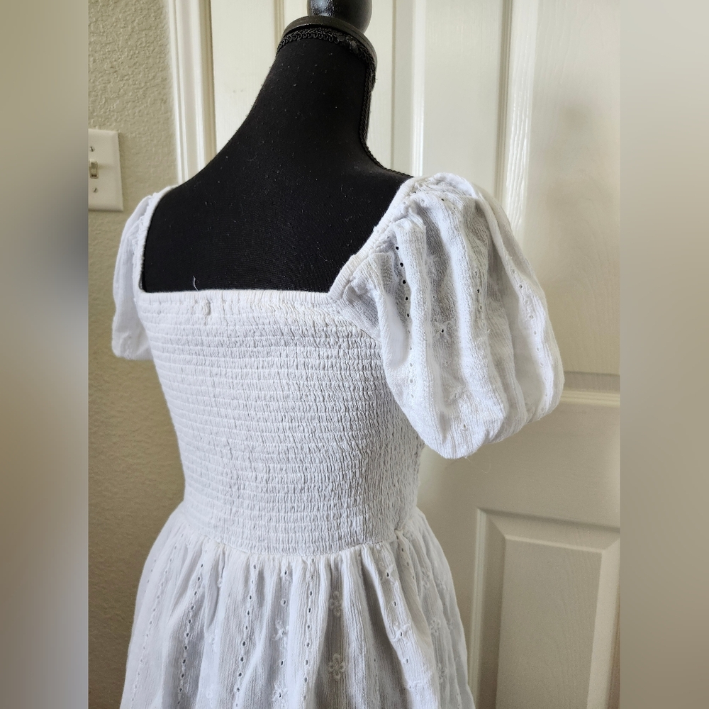 American Eagle White Smocked Puff Sleeve Embroidered Mini Dress M - Picture 8 of 15